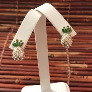 Pineapple stud earrings